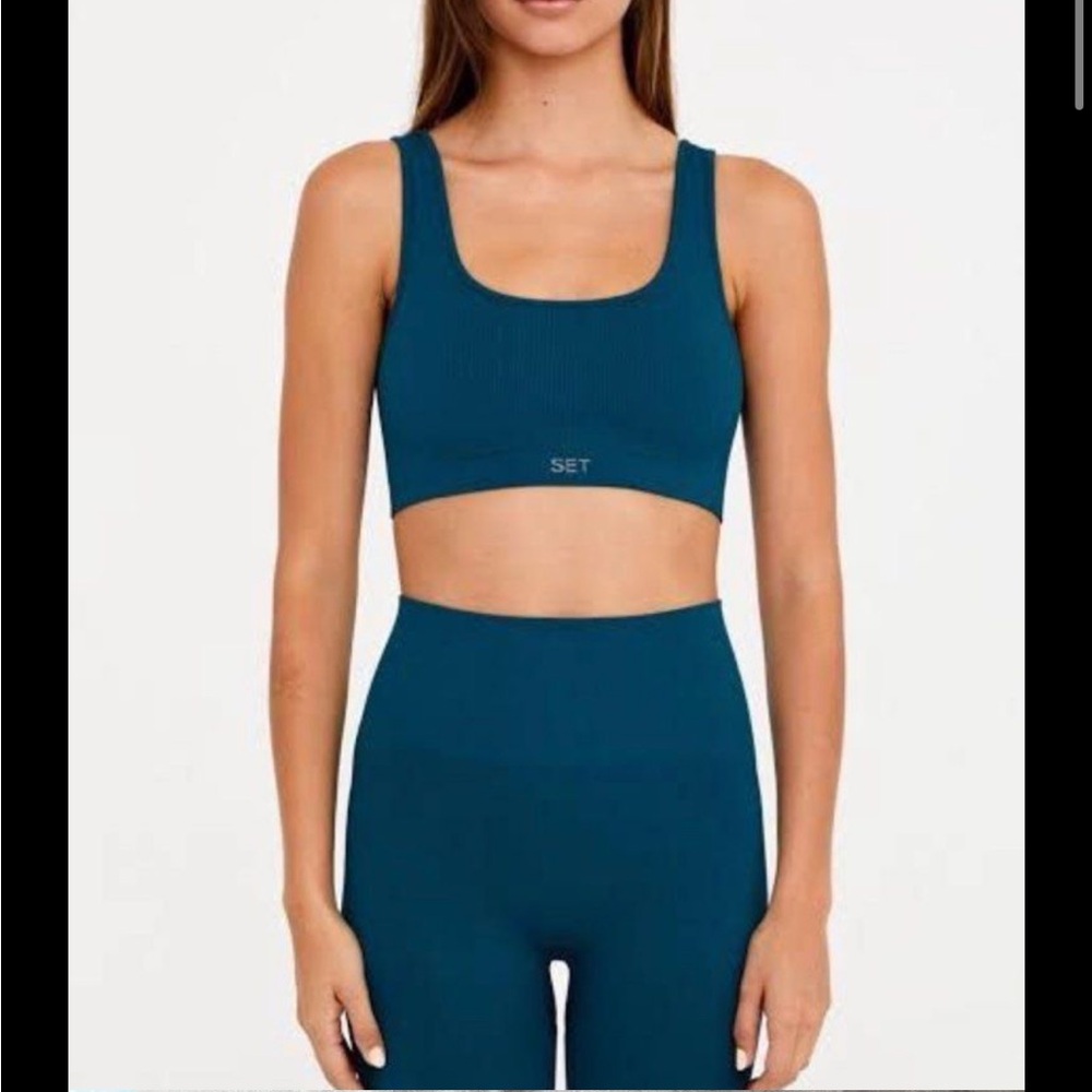 Set Active Sculptflex Sports Bra & Leggings Set